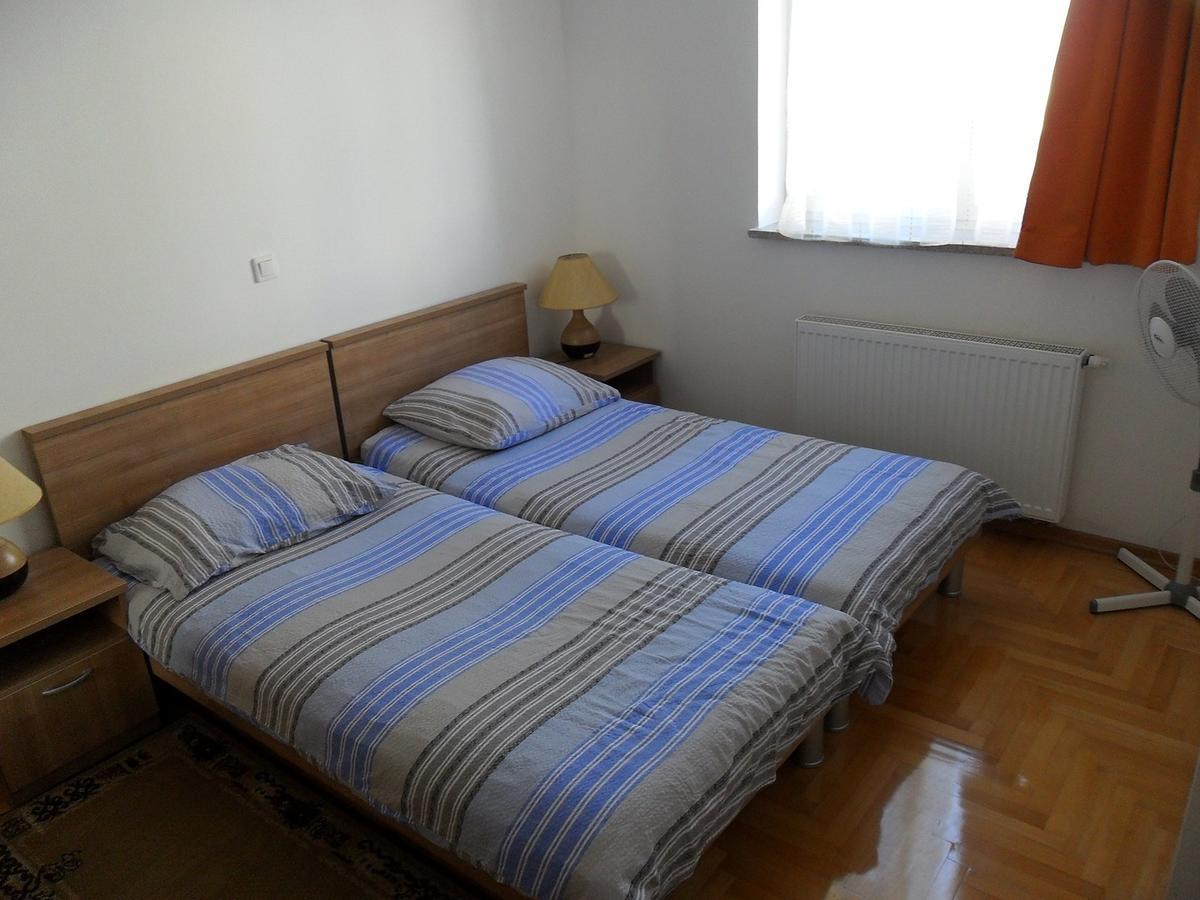 Vile Park Apartment Pula Dış mekan fotoğraf